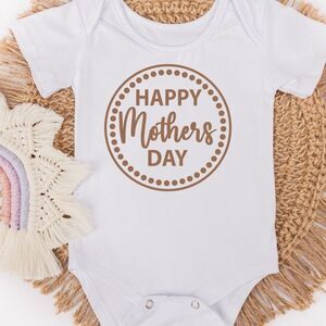✔️you pick size- happy Mother’s Day onesie